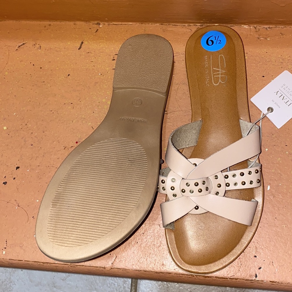Sandals - Picture 3 of 3